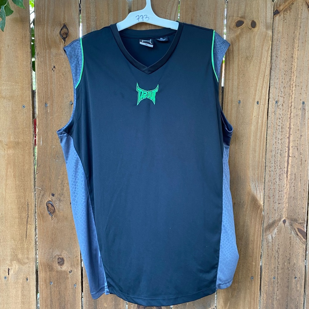 Vintage 00s Tap out tank top size 2XL